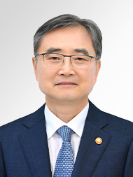 조현 외교부 장관