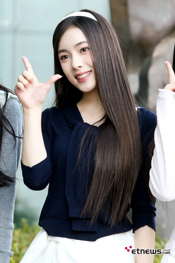 [ET포토] A2O LITE 오아, '시선 잡는 센터 미모'