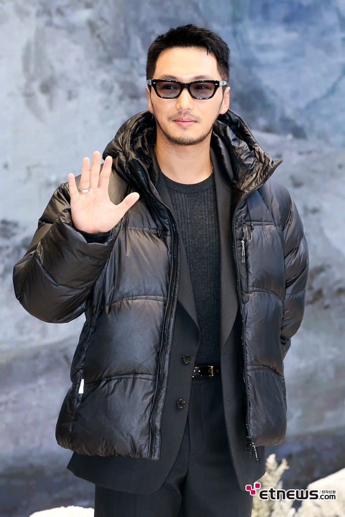 [ET포토] 변요한, '박력있게 인사'