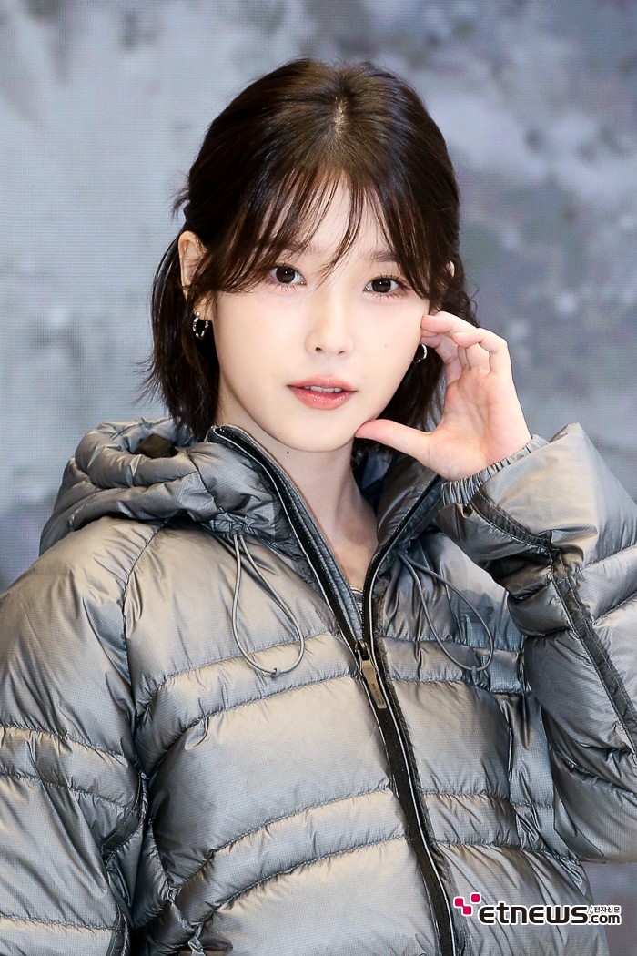[ET포토] 아이유, '수정처럼 맑은 얼굴'