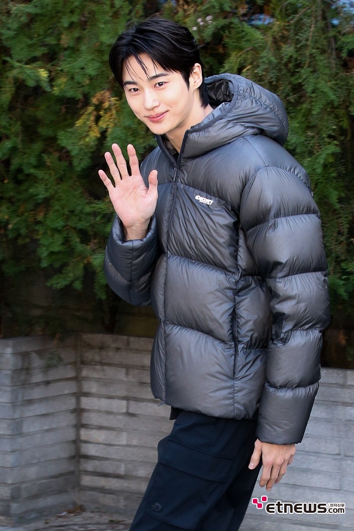 [ET포토] 변우석, '인사는 상냥하게'