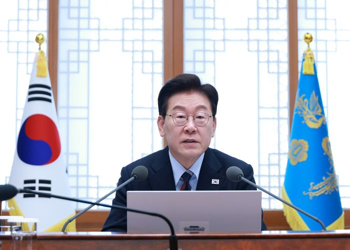 이재명 대통령이 23일 청와대에서 열린 초안전사회 범정부 대응회의에서 발언하고 있다. 연합뉴스