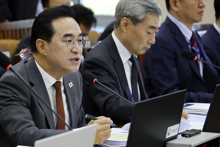 박홍근 기획예산처 장관이 23일 국회 재정경제기획위원회에서 열린 2026년도 종합 국정감사에 출석해 질의에 답하고 있다. (사진=연합뉴스)