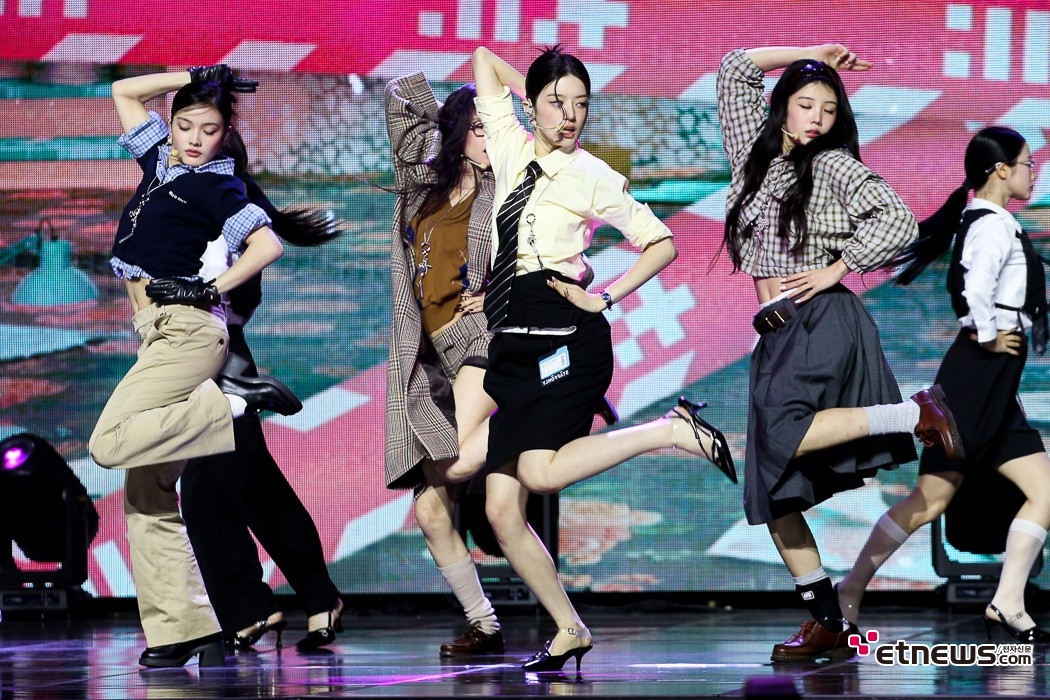[ET포토] 아일릿, '힙한 컴백'
