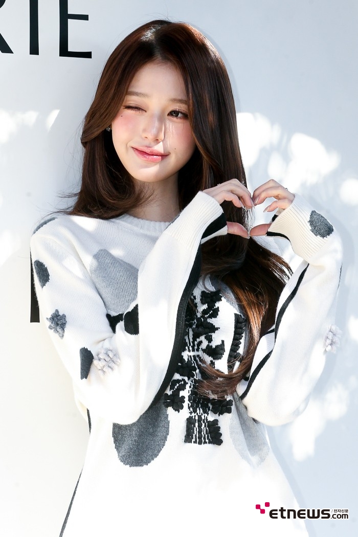 [ET포토] 아이브 장원영, '윙크 여신'