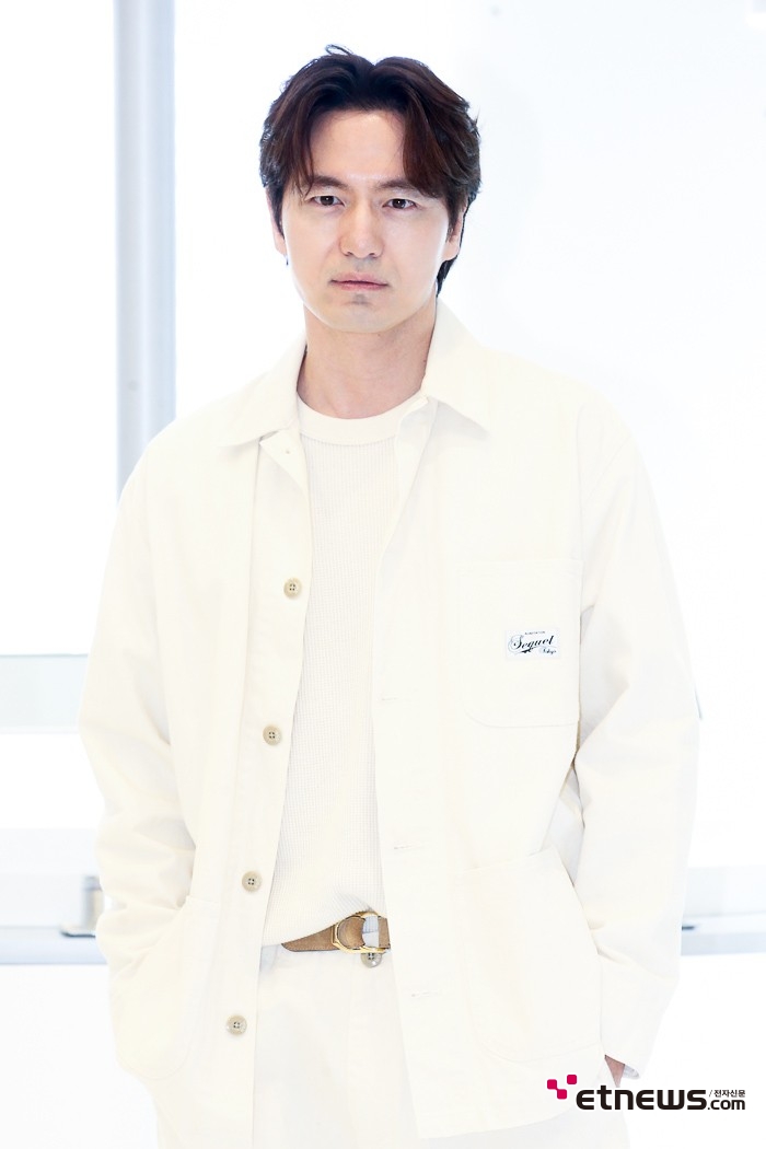 [ET포토] 이진욱, '조각의 근본'