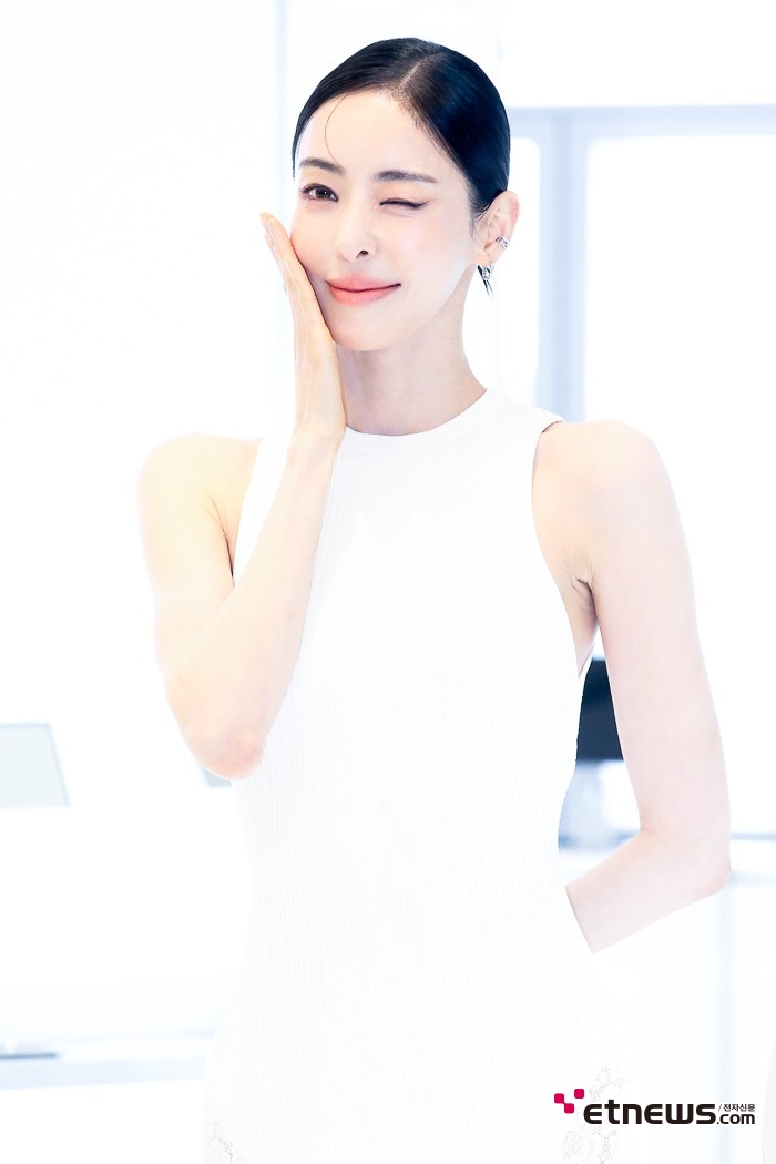 [ET포토] 이다희, '미녀의 윙크'