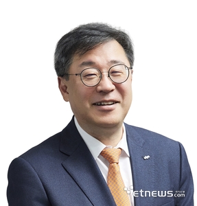 [ET시론] 담대한 투자와 '산업 실행'의 전면화, 독보적 피지컬 AI 1강 여는 승부수