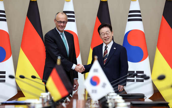 韓·獨, 첨단산업·방산 협력 확대…李 “IAA서 EU국가와 동등 대우 요청”