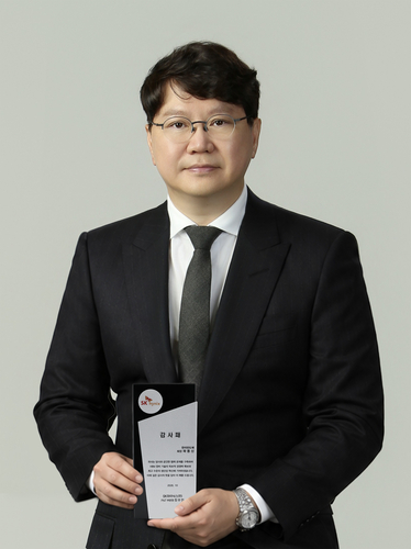곽동신 한미반도체 회장. 사진=한미반도체