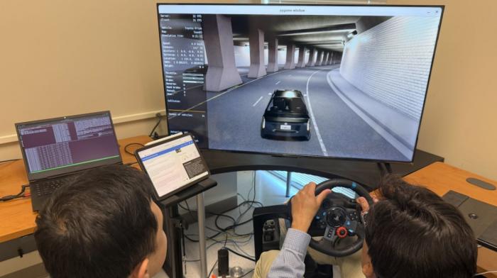 "속도 좀 낮춰줘" 말하면 알아서 조절하는 AI 자동차, 토요타가 만들었다