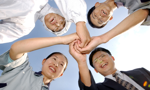 "상생만이 살길이다"