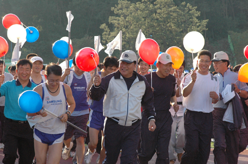 삼성전자 이상완 LCD총괄사장 `뛰는 사랑` 펼쳐 