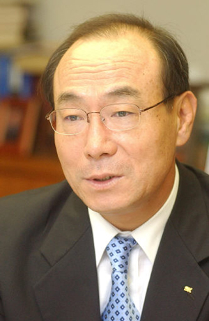 [통일칼럼]北에 SW산업의 벤처정신을 심자