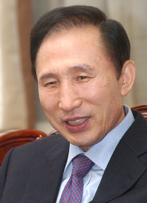 이명박 시장, 네티즌들이 뽑은 주식 고수