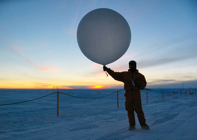 하늘의 이통기지국 뜬다