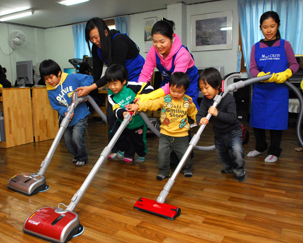 삼성전자, 진공청소기로 사랑 나눠요