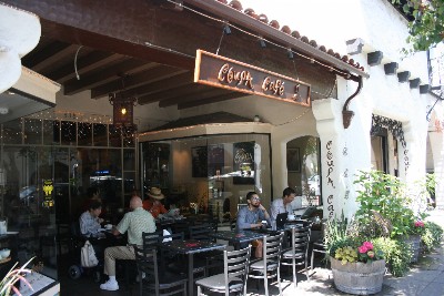 실리콘밸리 벤처투자가와 벤처 기업가가 만나 투자를 논의하는 주요 장소인 쿠파 카페