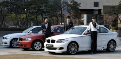 BMW코리아는 9일 삼성동 코엑스에서 출시 행사를 갖고, BMW 120D 쿠페를 일반에 공개했다.