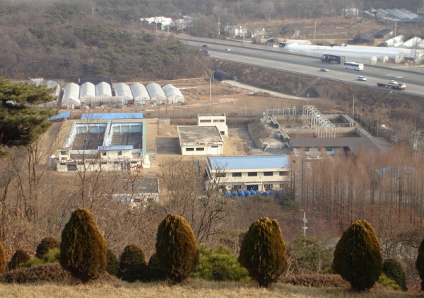 고양시 오금동에 있는 폐 상수도사업소가 새로운 아이디어와 만나 아시아 최대 규모의 수중촬영 스튜디오로 재탄생하게 됐다. 