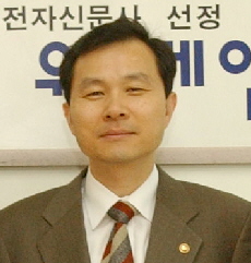 오지철 고문.