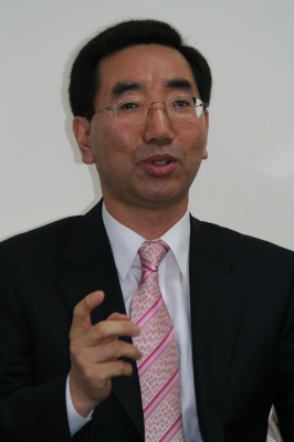 [뉴스피플]최갑홍 표준협회장 ‘건강과 비타민’ 조찬회