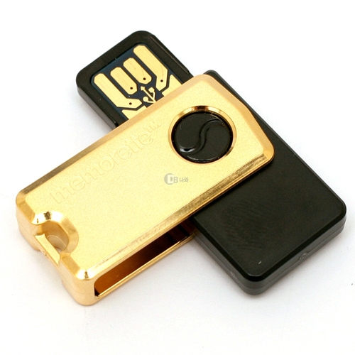 메모렛월드가 생산하는 USB메모리 제품.