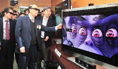 "3DTV 진짜 실감나네요"