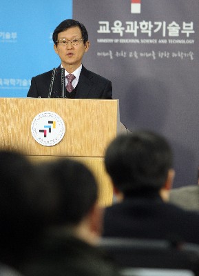 나로호 이르면 5월말~6월초 2차 발사