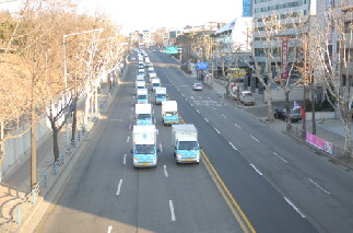  21일 종합물류기업 한진이 ‘2010 서울국제마라톤대회’ 공식 물류 후원업체로 7년 연속 활동하며, 마라톤 참가자들의 편의를 도왔다.
 