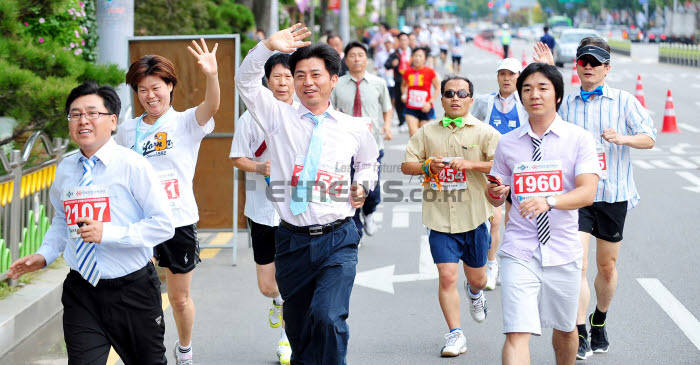 넥타이마라톤대회