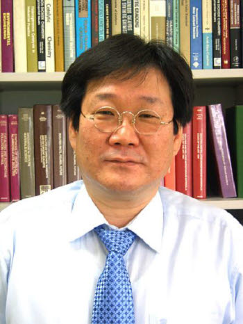 홍석봉 교수