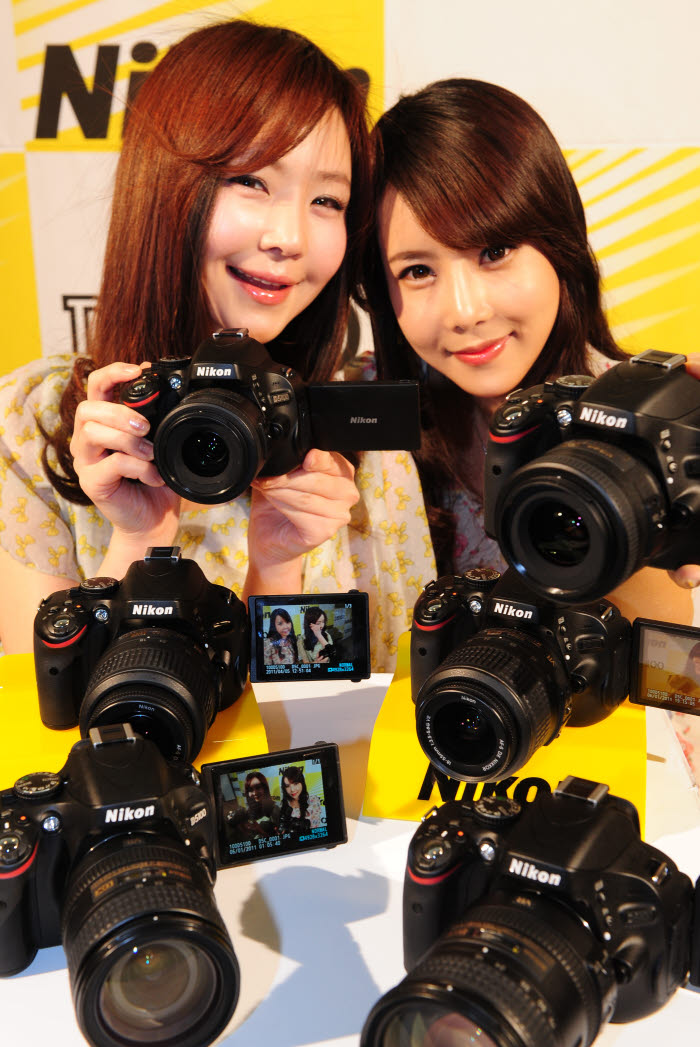 전세계 동시 발표, 니콘 D5100