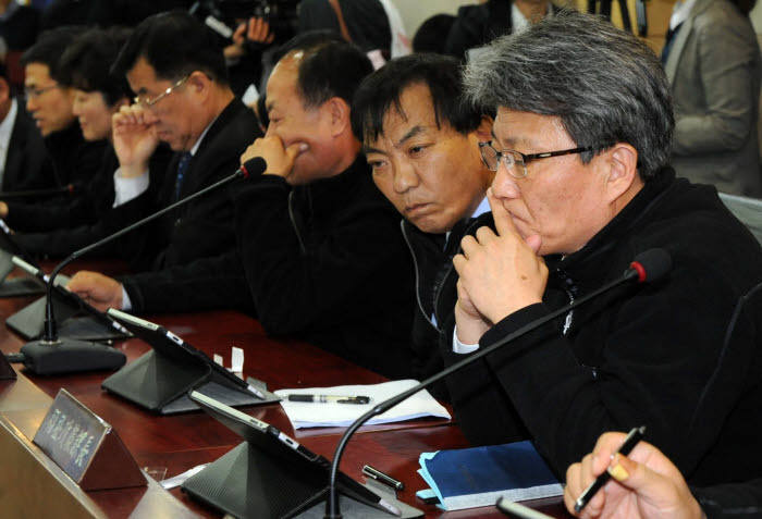 종이없는 행정의 달인들