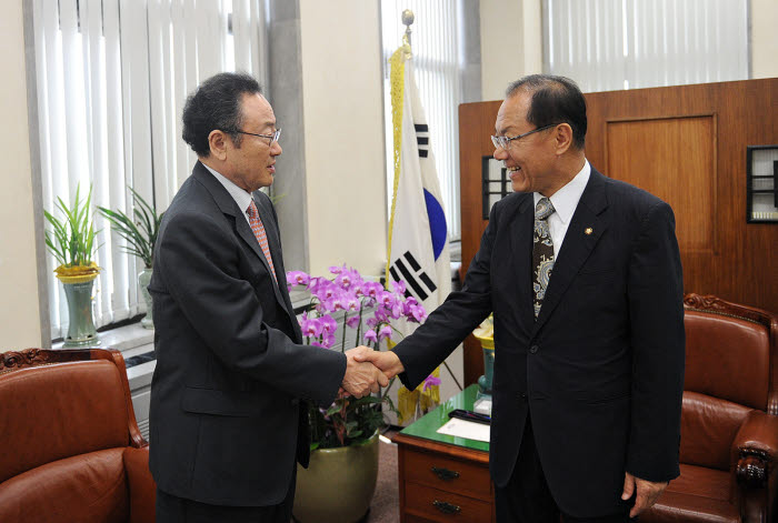 사공일 무역협회장, 국회에 `한미 FTA 비준 동의안 조속히 처리 요청