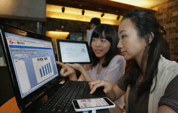 LG유플러스는 유료 오피스 프로그램을 PC에 설치하지 않고 클라우드 서비스에 접속해 다양한 문서 작업을 할 수 있는 `U