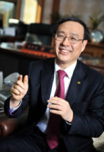 신강근 미시간대 석좌교수  ITCE 국제심포지엄서 강연