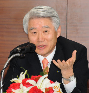 신보, 모바일 신용조사 체계 구축한다…올 보증규모 8000억 확대해 미래성장동력 분야 지원