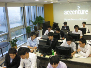 액센츄어코리아 “원격지 개발 모델 정립”