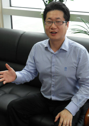  미소빈 유현일 대표 “컴퓨터 1대로 4대 효과”