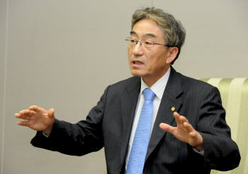 윤성혁기자 shyoon@etnews.com
 