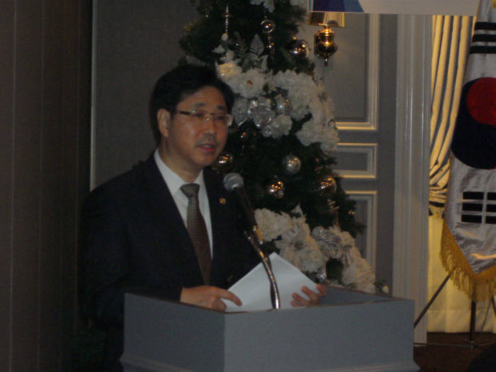 29일 서울 여의도 렉싱턴호텔에서 열린 자원순환단체 조찬간담회에서 윤종수 환경부 차관이 인사말을 하고 있다.