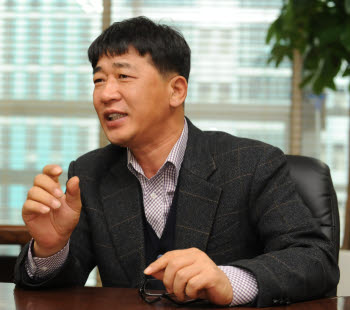 윤성혁기자 shyoon@etnews.com
 