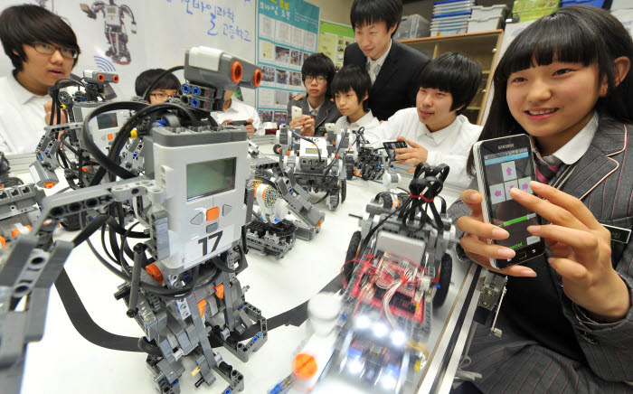 모바일 산업의 주역이 될래요