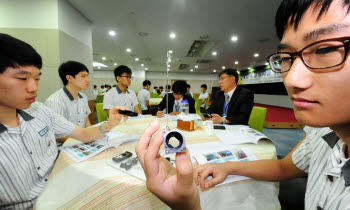 한국산업기술대, 산학협력 활성화를 위한 취업박람회