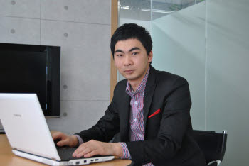 정명원 아이커넥트 대표
