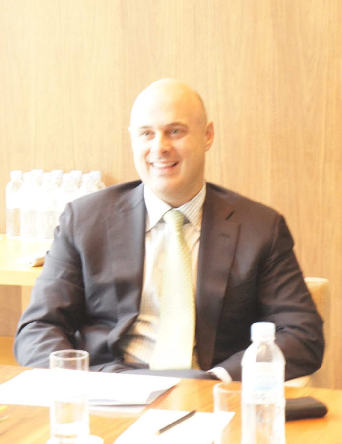 스틴슨 퀀텀 부사장 "올해 국내서 한국 경제성장률 10배 성장 목표"