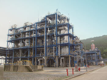 한국바스프 여수공장 MDI 생산시설.