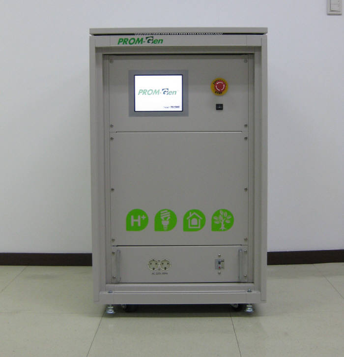 프로파워가 개발한 `직접메탄올연료전지(DMFC)+리튬이온 이차전지` 결합형 ESS.