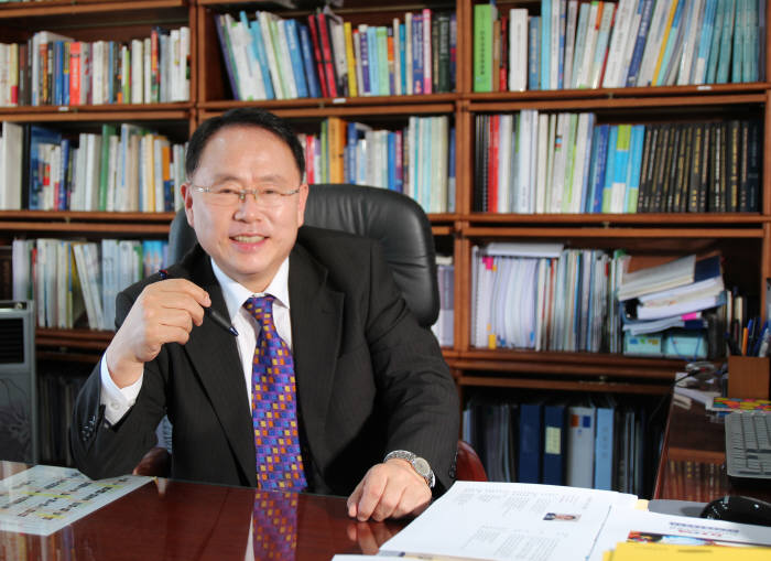 [이사람]조성갑 한국정보기술학술단체총연합회 회장